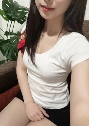 進藤ゆい