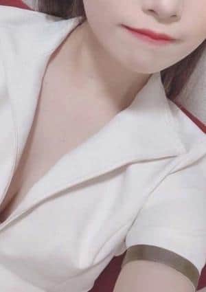 りな C