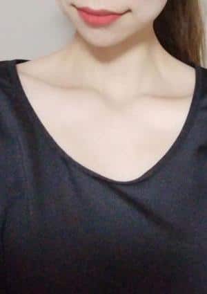 七瀬 れな