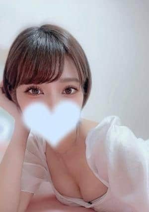 立花ひな