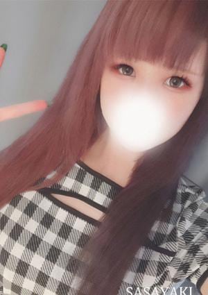 桃羽えみる