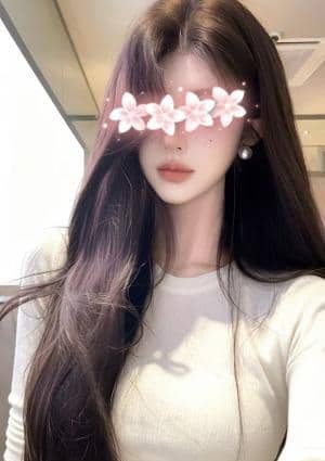 あやめちゃん