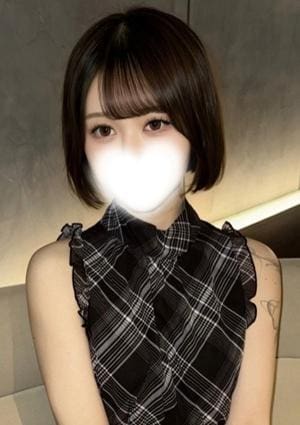 田宮ゆい