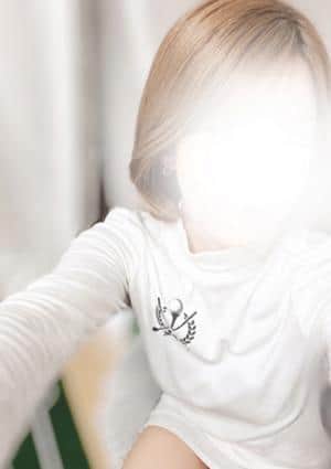 小春りこ