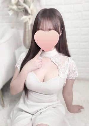 咲月ひな
