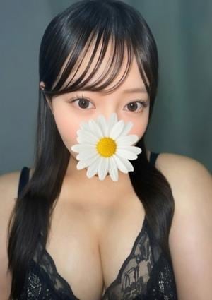橘ひな