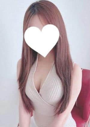 三上まみ
