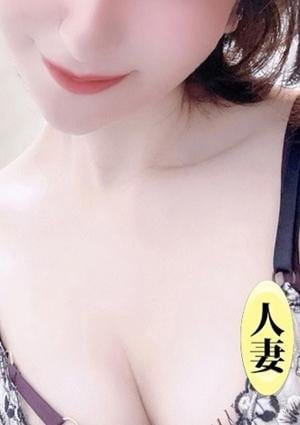 琥珀きら