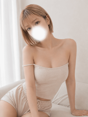 黒木綾香