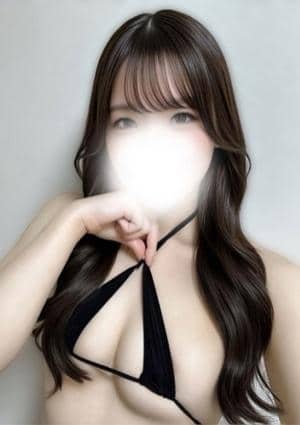 紗倉えな