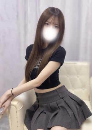 桃瀬リナ