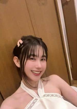 新人ゆりちゃん