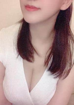 柚木ひかる