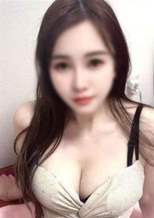 やや