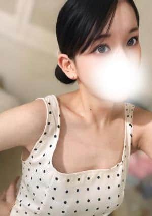 矢野なこ
