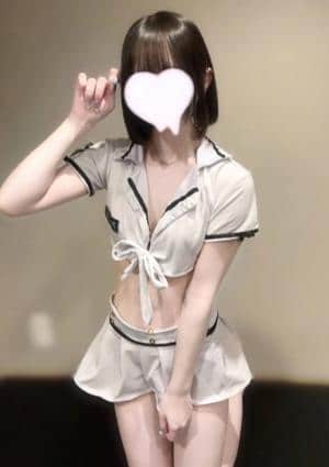 天野 ゆら