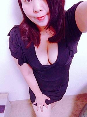 英里子