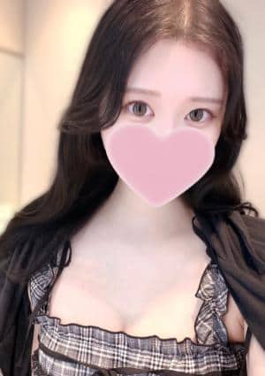 ゆりな
