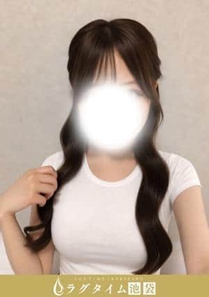 千秋ふゆ