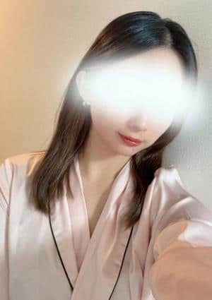 小鳥遊 しおね