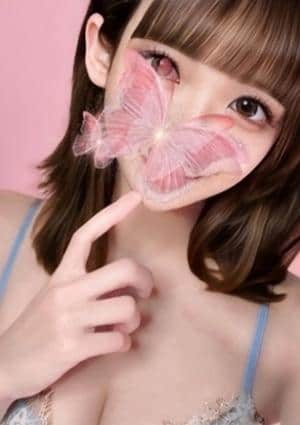 深見まみ