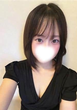 椎名こなつ