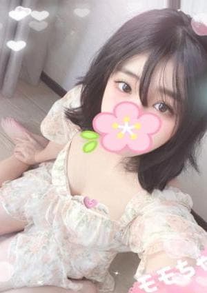 モモ