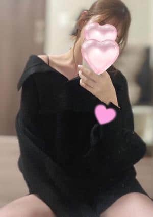 美波もえ