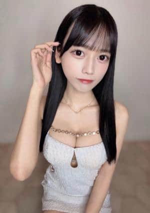 水瀬ひな