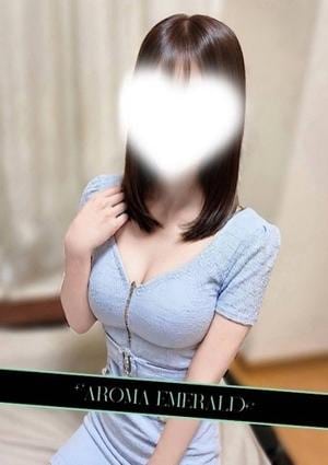 雪乃めぐ