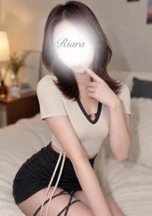 りあら