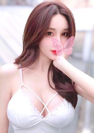 ゆりな