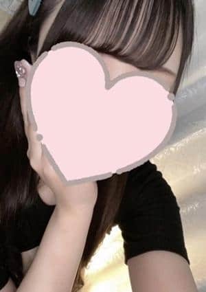 真白 くるみ
