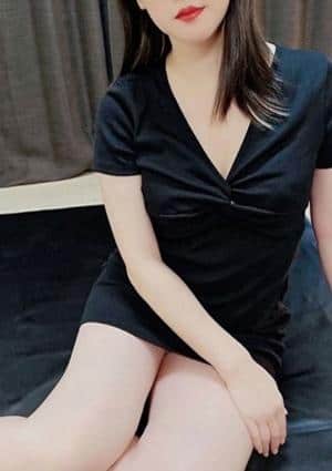 真田えいみ