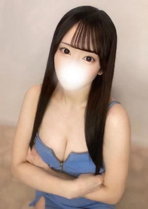 鈴木みなみ
