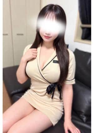 桃瀬 えみり