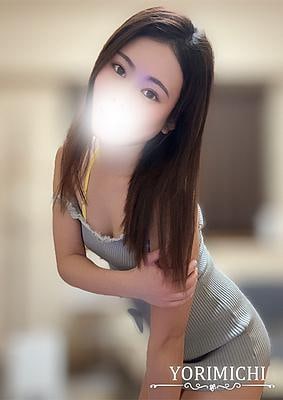 平沢らな