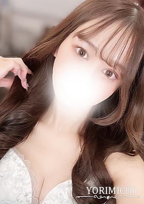 柚木えみり