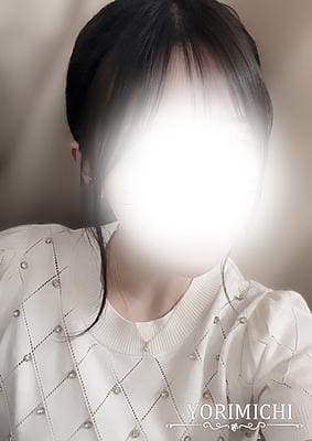 東條るな