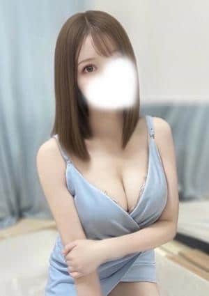 藍内ななこ