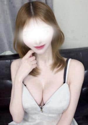水川みみ