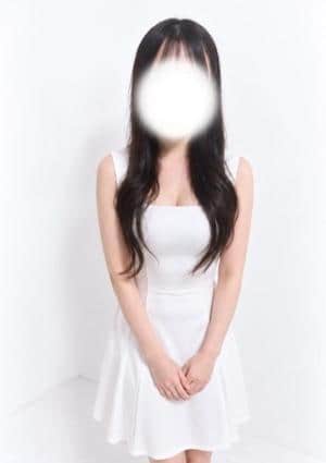 友田みゆ