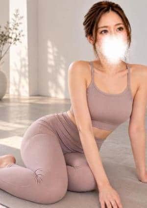 由美
