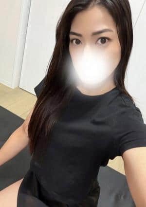 青木れいら