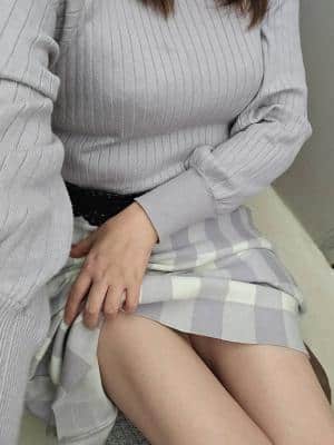 堤 えな