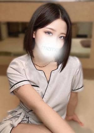 小鳥遊 めめ