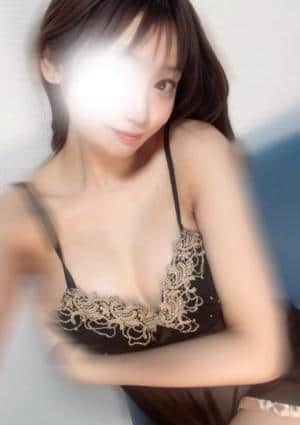 新人 SENA