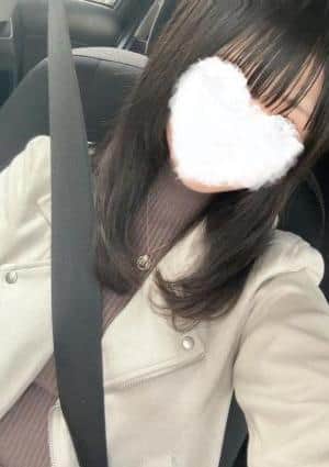 あいな