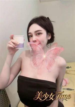 ゆな