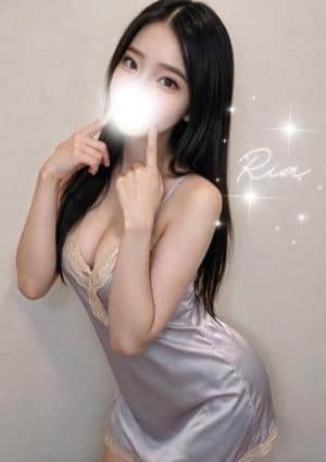 東雲りあ